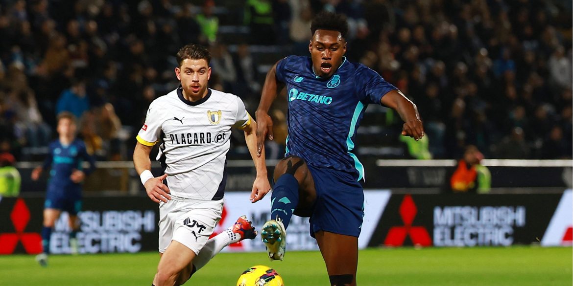 Aston Villa now make approach for 27-goal "powerhouse" Spain international
