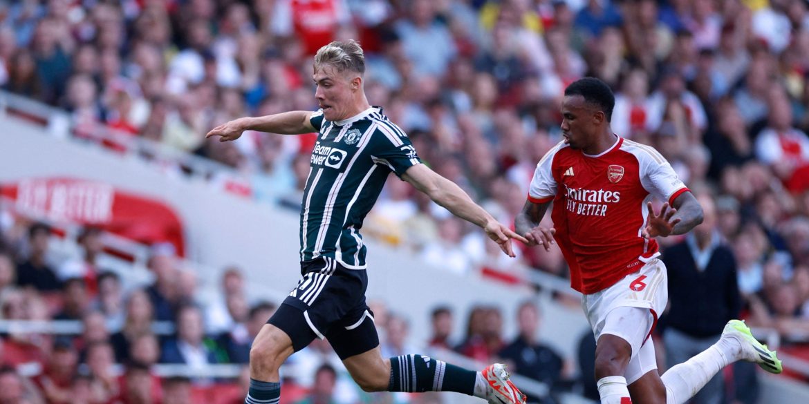Man Utd eyeing "the best target man in the world" to rival Hojlund