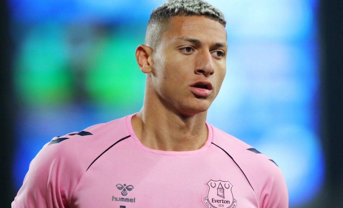 Leeds: Bielsa must be prepared to silence Richarlison during Everton clash